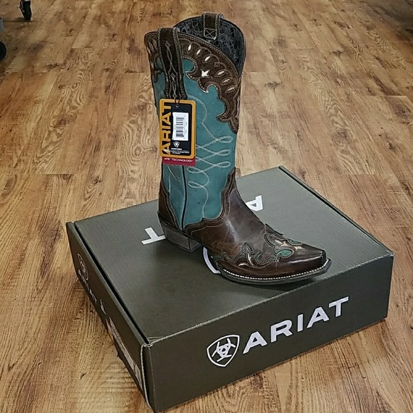 Ariat Shoes - Womens Ariat boots